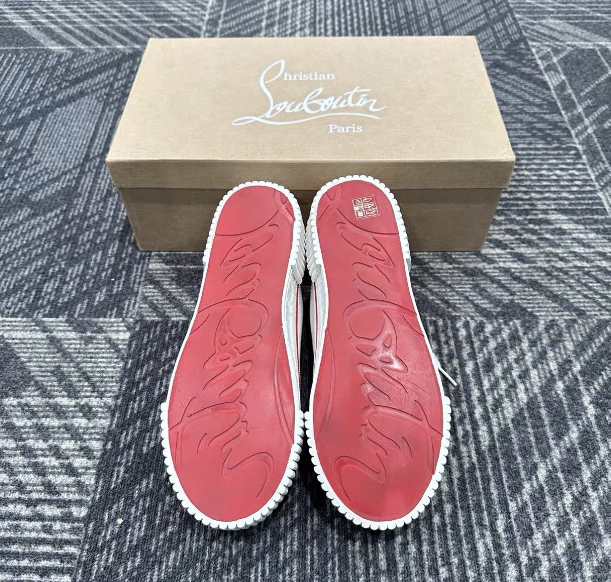 Christian Louboutin Christian Louboutin White Platform Canvas Sneakers J42 Size US 7 / EU 40 - 6 Thumbnail