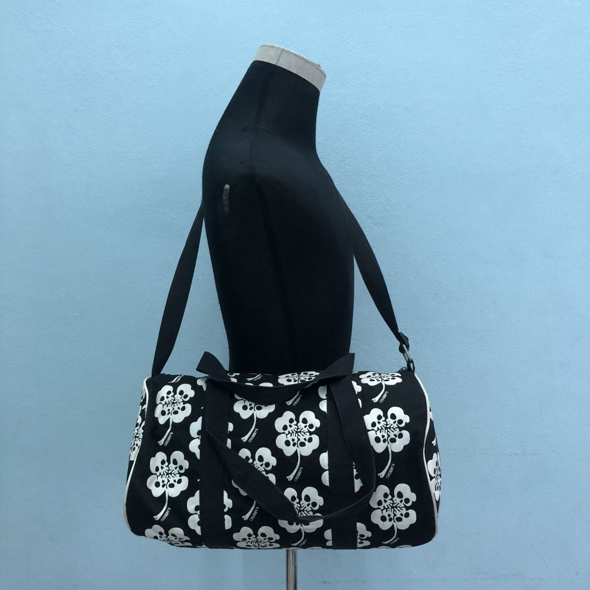 Japanese Brand ‼️YES‼️ CHUBBY’S FLOWER OF SKULL DUFFLE BAG Size ONE SIZE - 8 Thumbnail