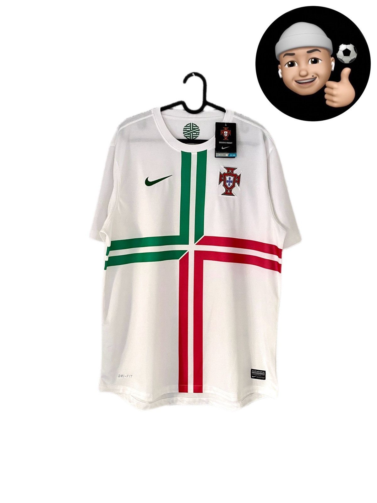 Nike NEW 2012 2014 Portugal National Nike Away Kit Soccer Jersey Size US L / EU 52-54 / 3 - 1 Thumbnail