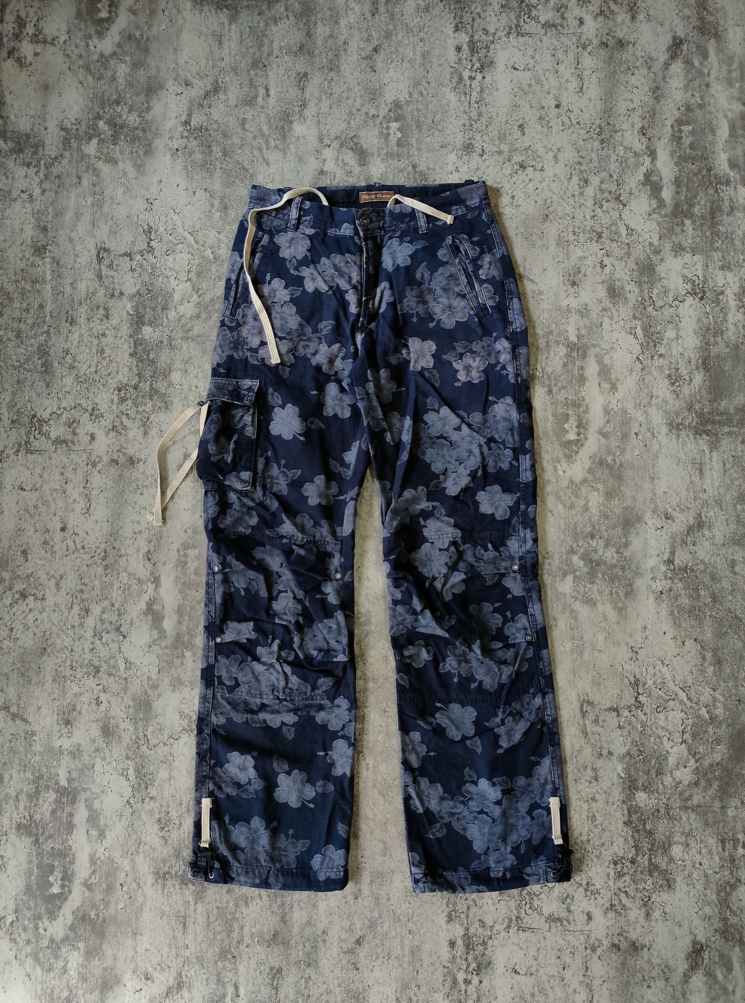 image of Hysteric Glamour x If Six Was Nine Sunny Clouds Flower Cargo Pans in Floral, Men's (Size 28)