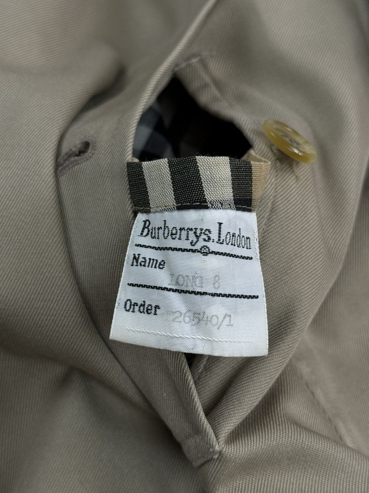 Burberry Vintage trench coat Burberry original luxury streetwear item Size S / US 4 / IT 40 - 5 Thumbnail