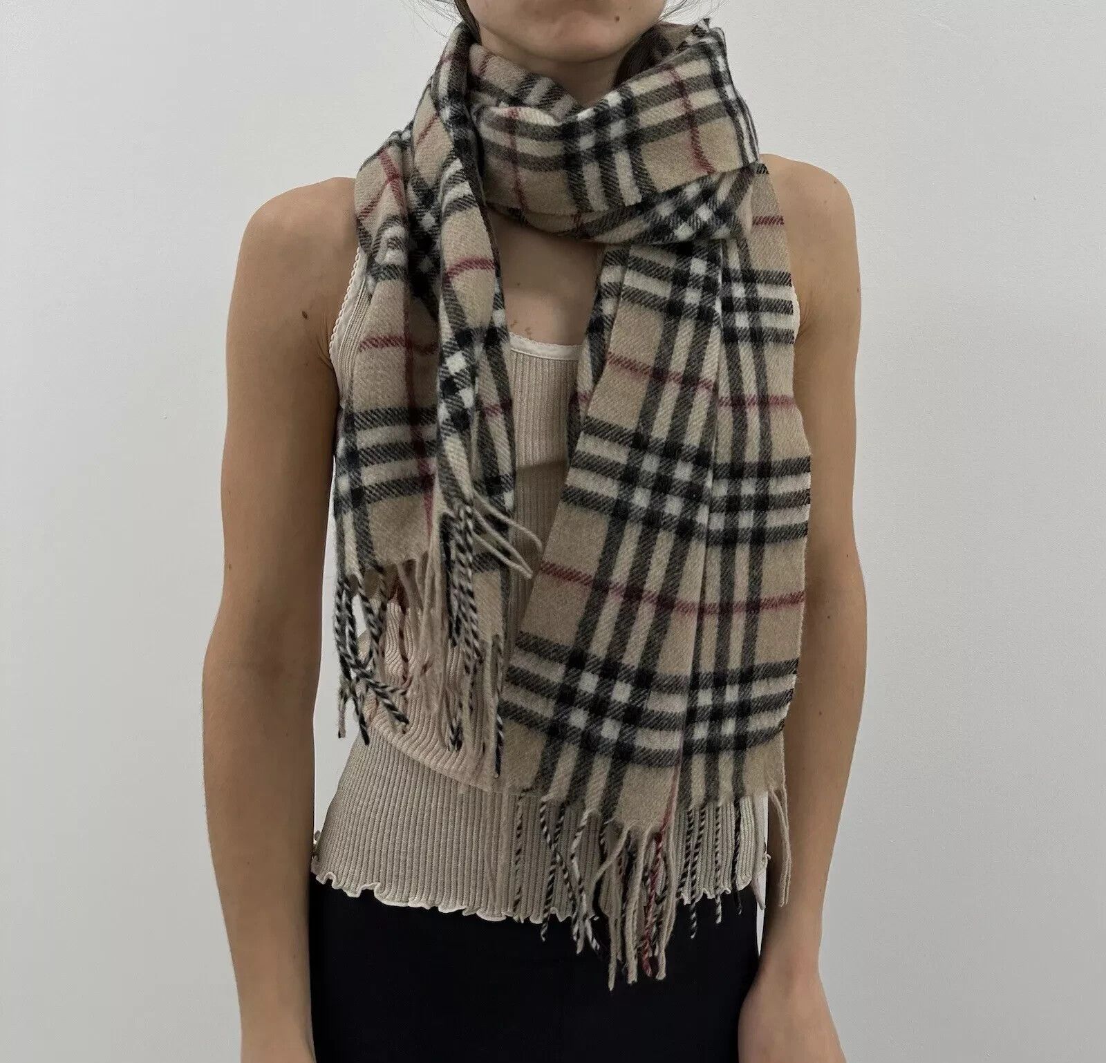 Burberry BURBERRY VINTAGE 100 % CASHMERE SCARF NOVA CHECK 163x33 cm Size ONE SIZE - 2 Thumbnail