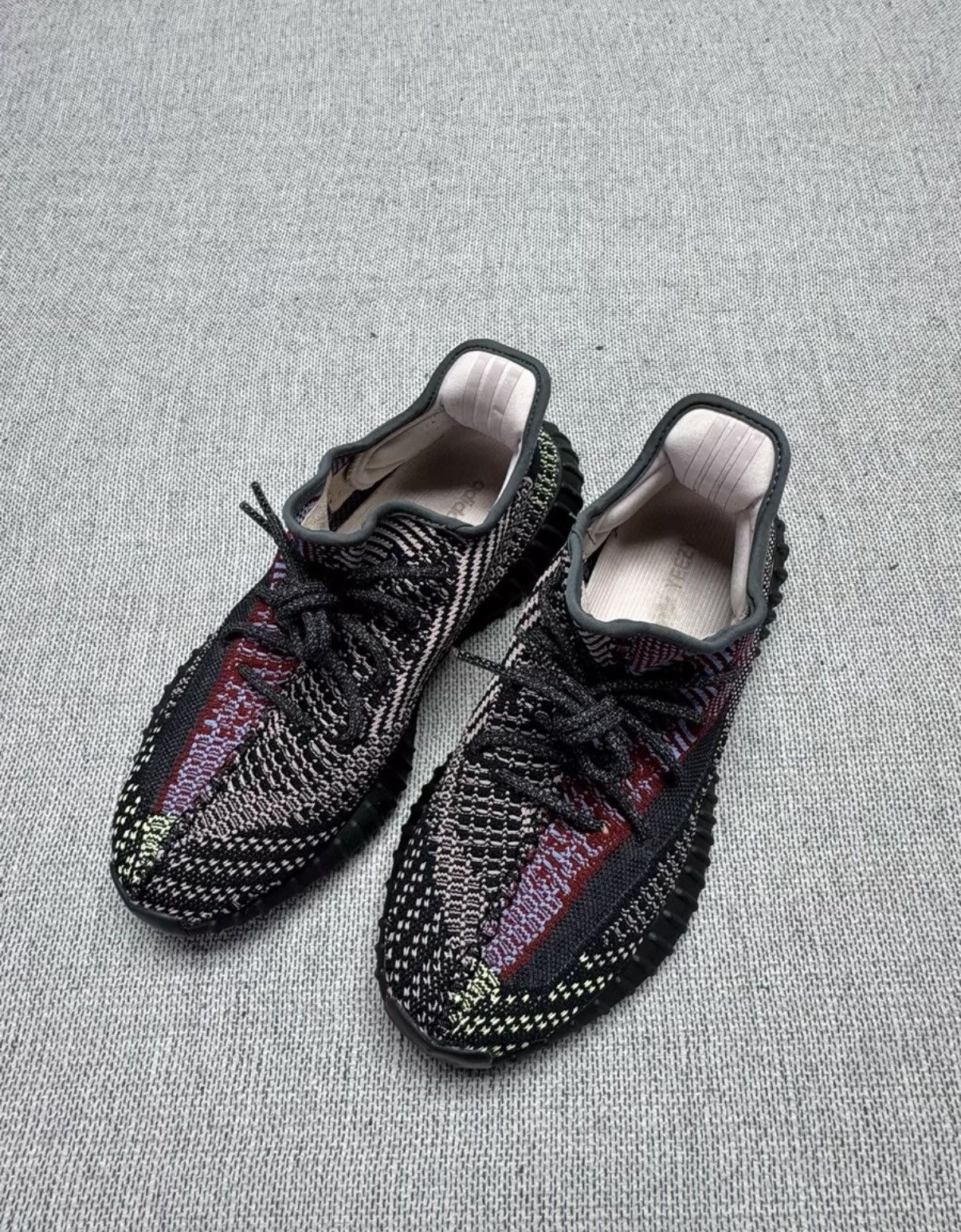 Adidas Adidas Yeezy 350 Black & Red Angel FW5190 K37 Size US 9 / EU 42 - 1 Thumbnail