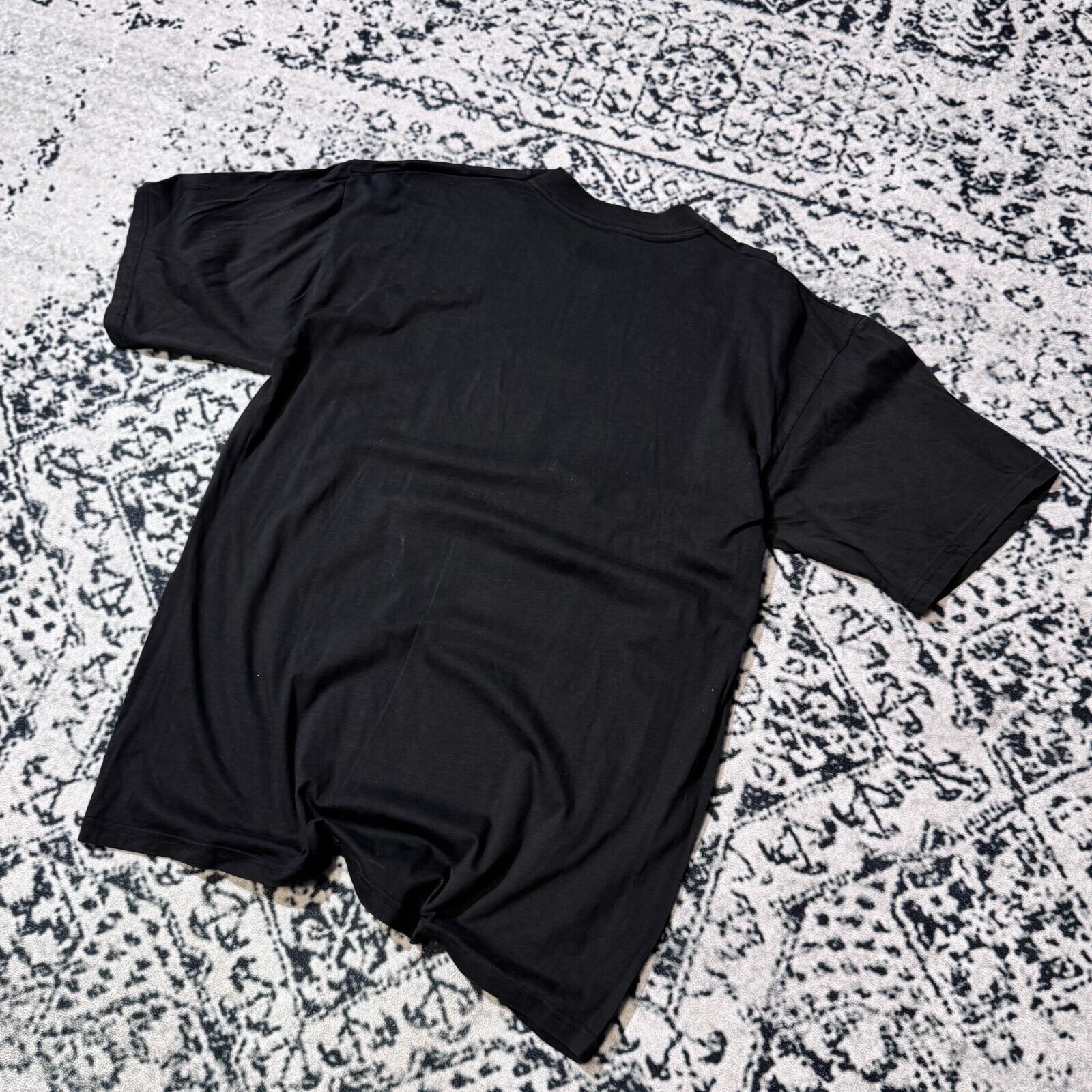 Vintage Vintage Black Cotton T-Shirt Size L The Beatles Y2K 1990 Size US L / EU 52-54 / 3 - 11 Thumbnail