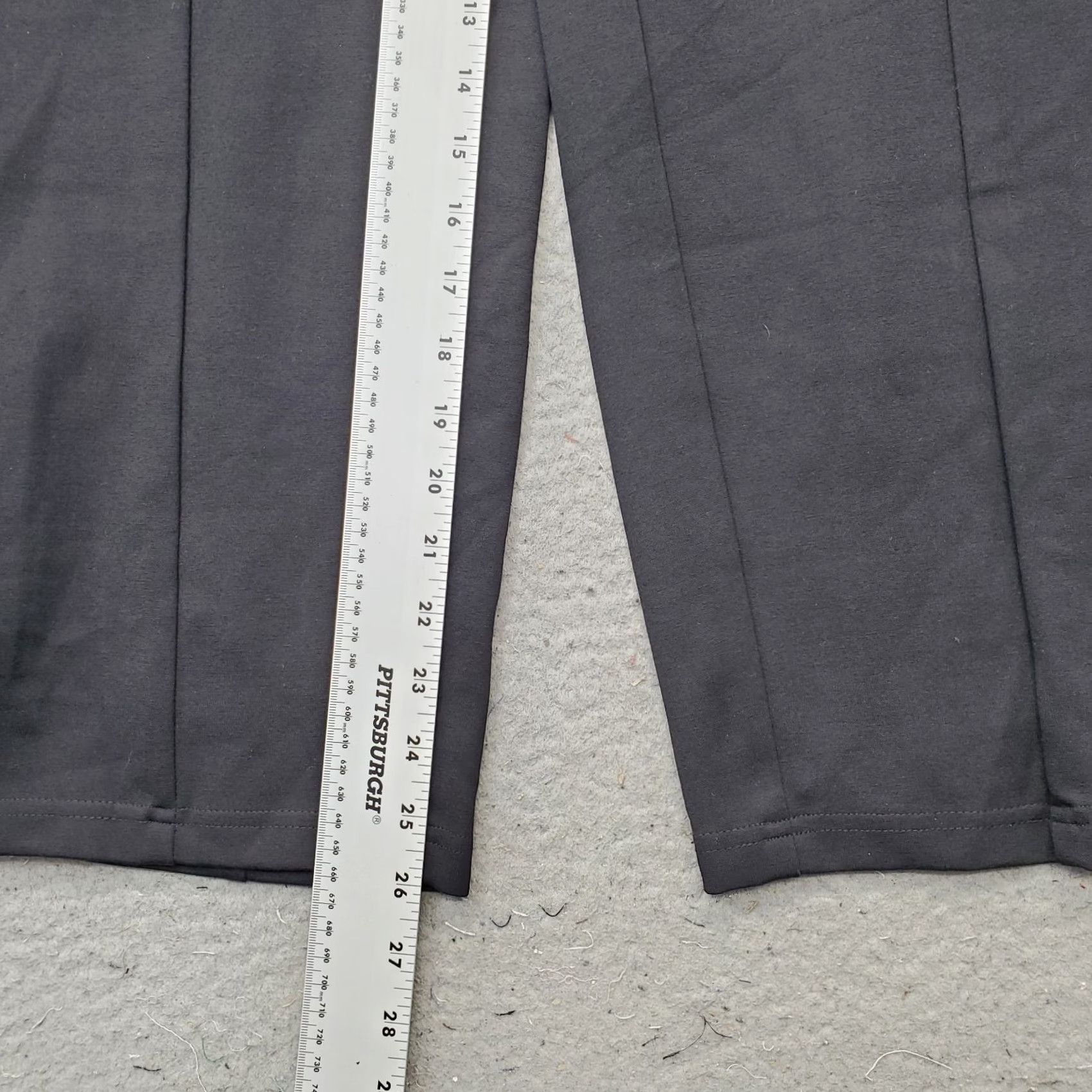 Avenue Avenue Ponte Pants Womens Petites 18/20 Black Stretch Casual Straight Leg Pull On Size 40" / US 18 - 4 Thumbnail