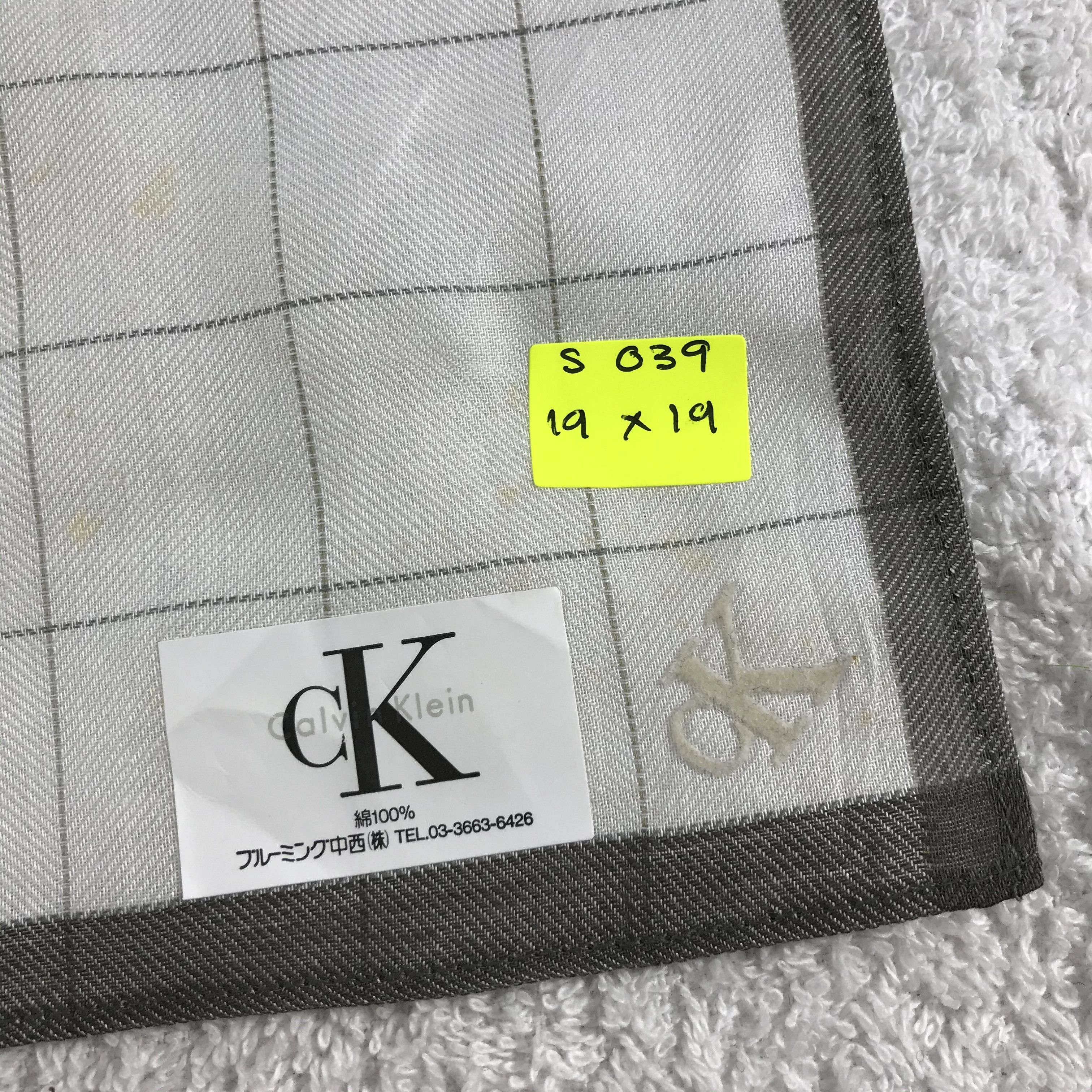 Calvin Klein × Vintage Calvin Klein Bandana / Handkerchief / Neckerchief - S039 Size ONE SIZE - 5 Thumbnail