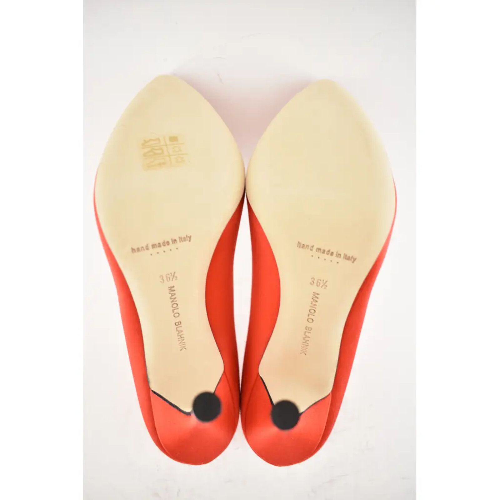 Manolo Blahnik Hangisi 105 Rosso Satin Crystal Jewel Buckle Heel Pump 36.5 Size US 6.5 / IT 36.5 - 12 Thumbnail