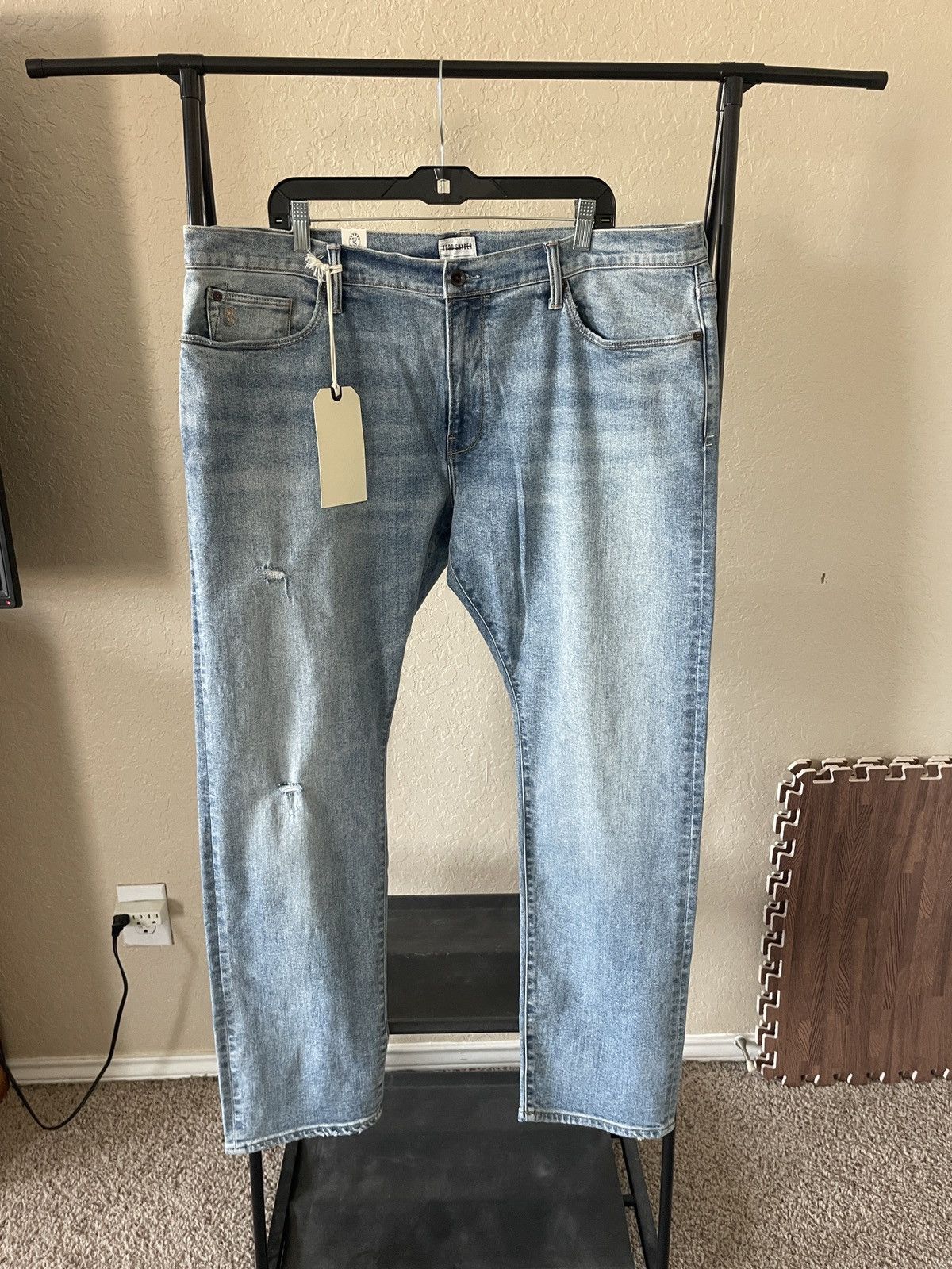 Todd Snyder Slim Fit stretch Destroyed denim jeans nwt 208.00 Size US 42 / EU 58 - 1 Thumbnail