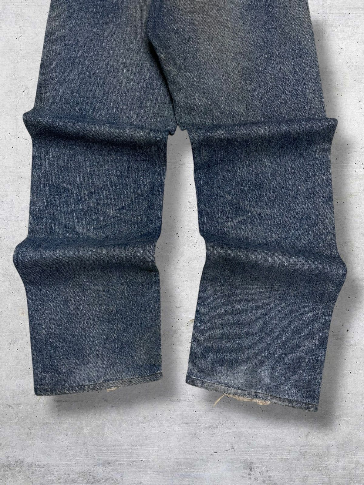 Levi's Vintage Clothing VINTAGE 504 LEVIS USA DESIGNER 90S BLUE WASHED OG DENIM Size US 29 - 10 Thumbnail