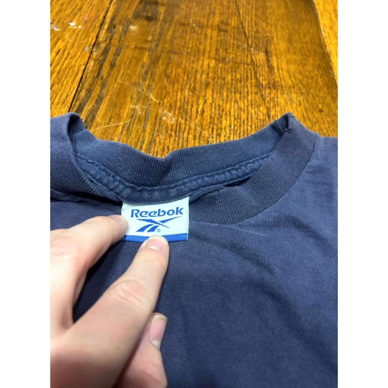 Vintage VINTAGE Sun Faded Blank T-Shirt Mens Size L 90s Single Stitch Cotton Size US L / EU 52-54 / 3 - 3 Thumbnail