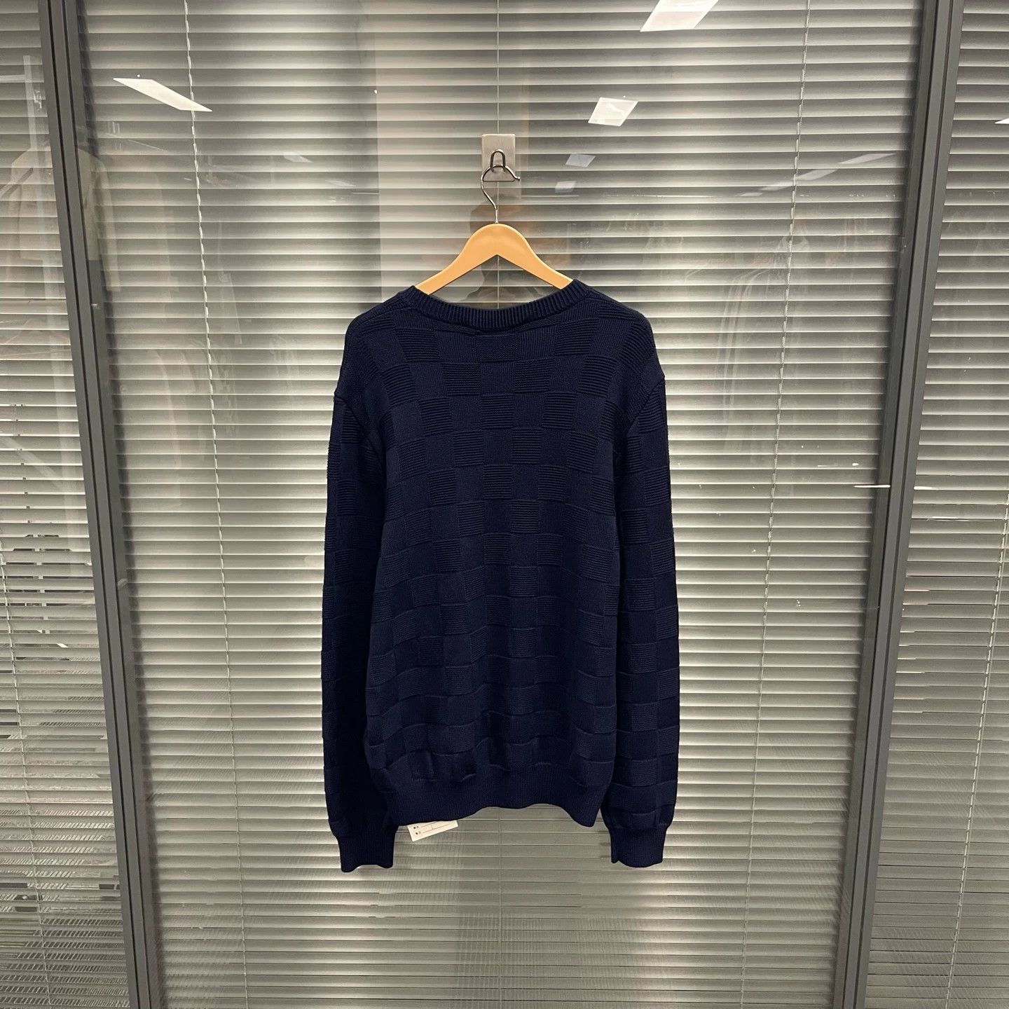 Louis Vuitton Louis Vuitton x Pharrell SS24 Checkered Sweater L New Size US L / EU 52-54 / 3 - 2 Thumbnail