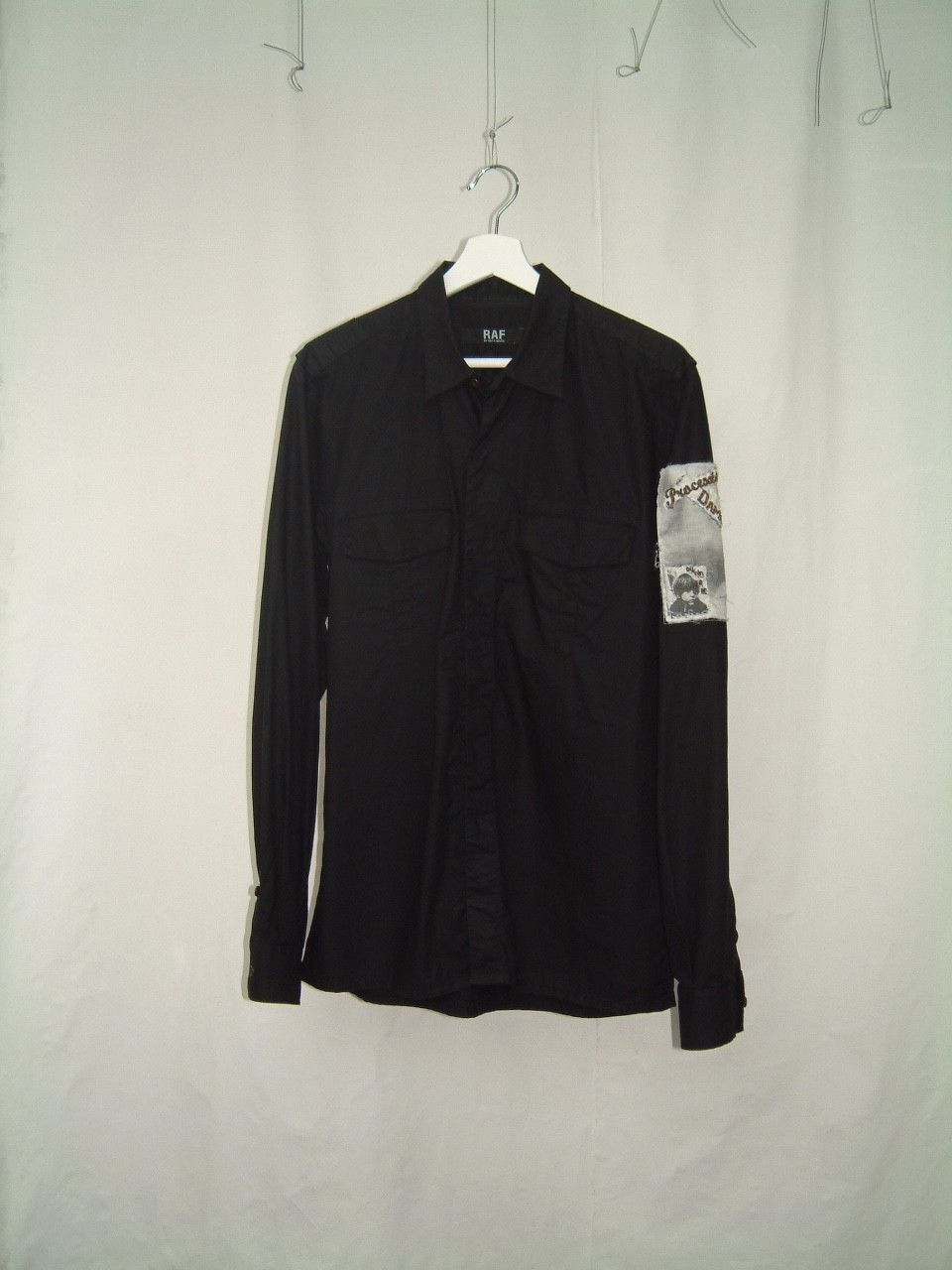 Raf by Raf Simons Raf by Rafsimons patched shirt 50 Size US M / EU 48-50 / 2 - 1 Thumbnail