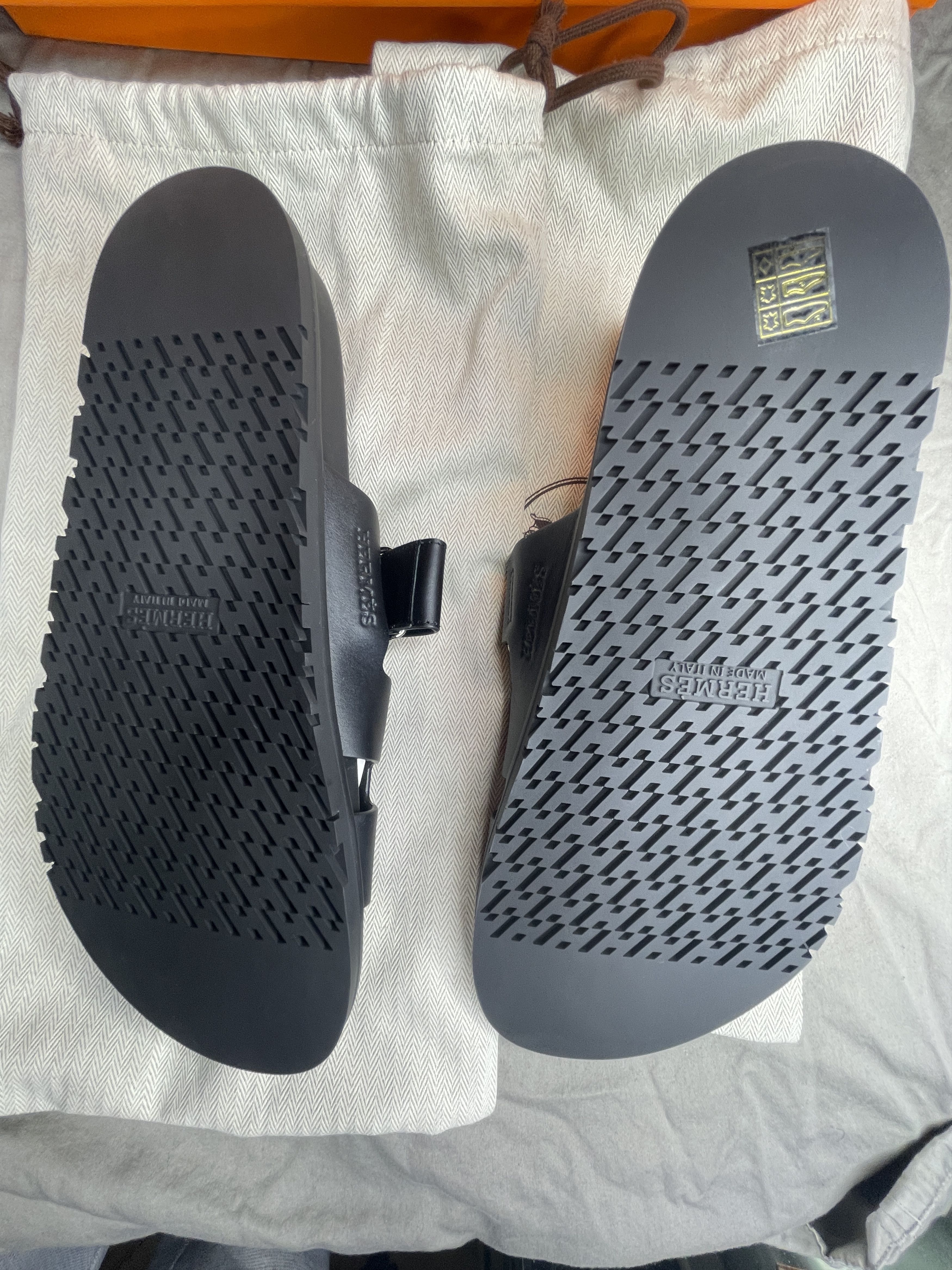 Hermes Hermès Brand New, Unworn Men's Chypre sandals - Black - 43.5 Size US 10.5 / EU 43-44 - 8 Thumbnail