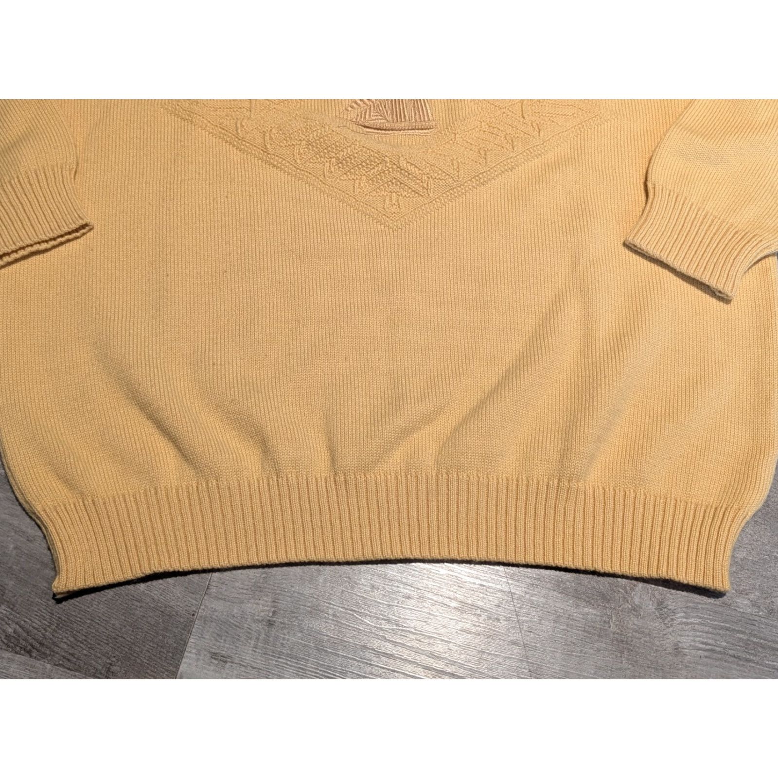 Nautica VINTAGE Royal Mer Bretagne Sweatshirt Unisex Adults Shirt L Yellow Nautical Embossed 90s Ships Size L / US 10 / IT 46 - 5 Thumbnail