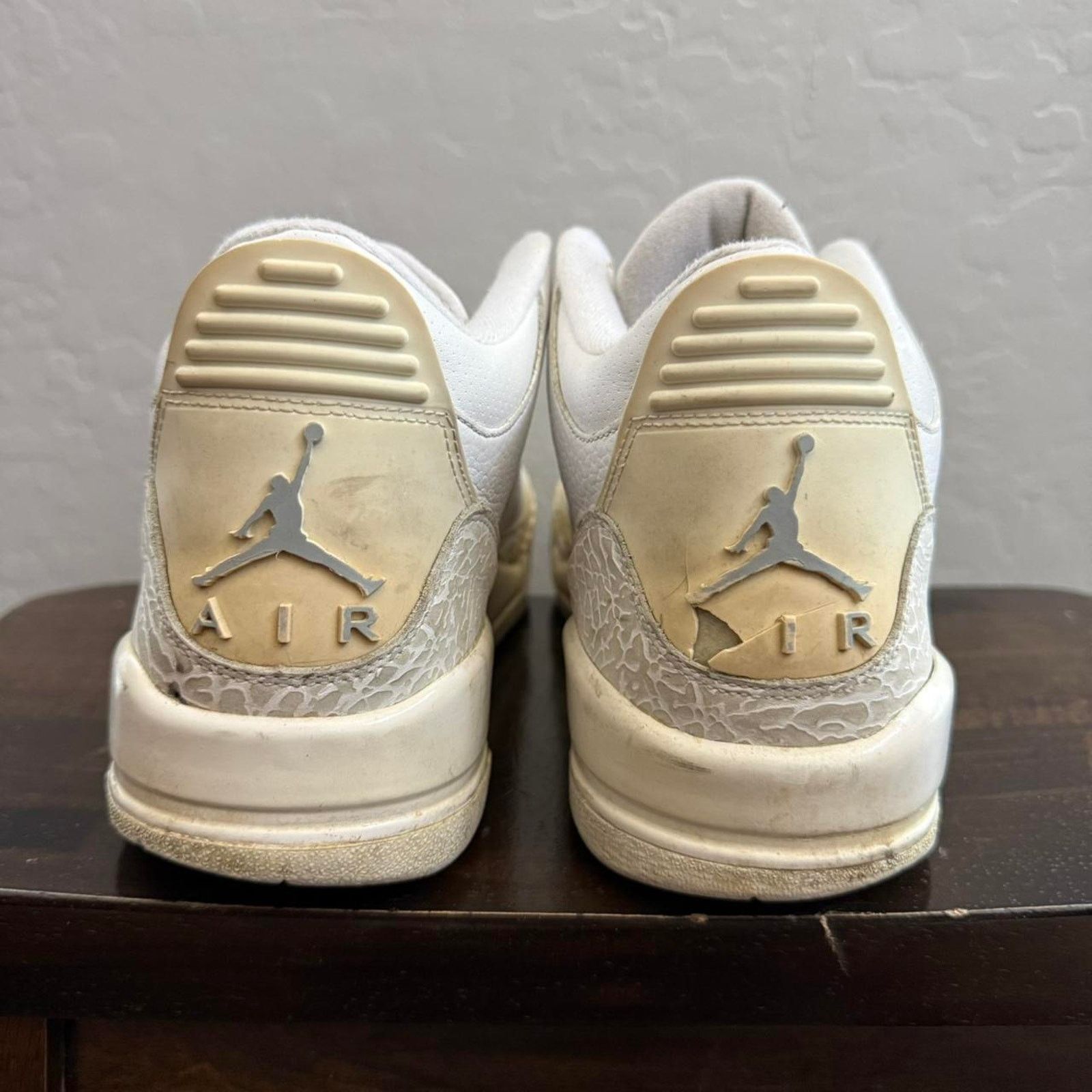 Jordan Brand Jordan 3 Metalic Silver Pure Money White Size US 12 / EU 45 - 4 Thumbnail