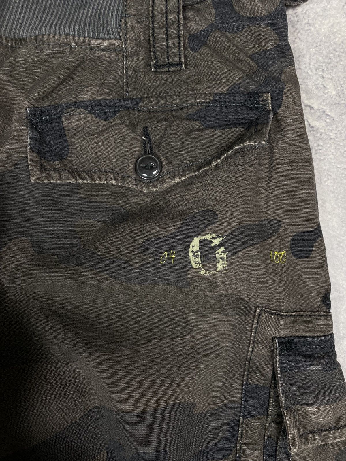 G-Star G Star Raw Danbury Field Cargo Pants Camo Army Bootcut Size 28" / US 6 / IT 42 - 14 Thumbnail