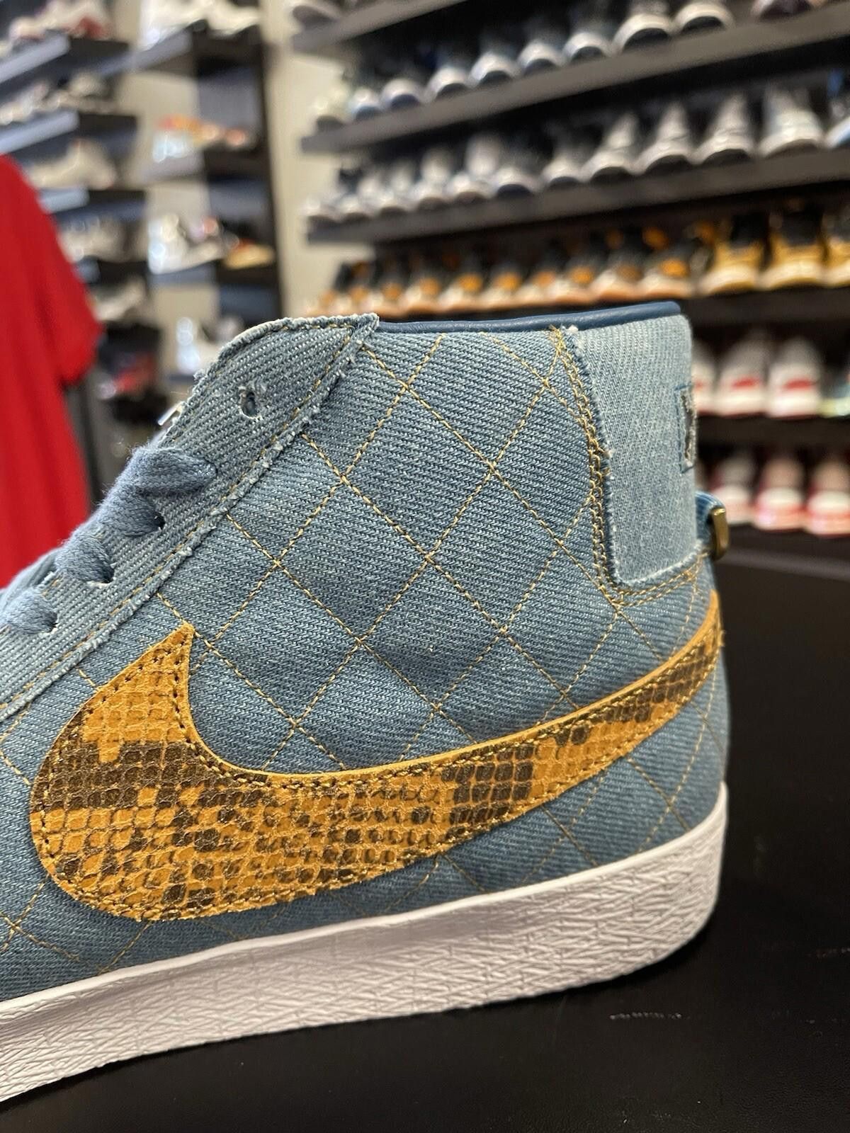 Nike Size 10 - Nike SB Zoom Blazer Mid QS x Supreme Denim 2022 Size US 10 / EU 43 - 6 Thumbnail
