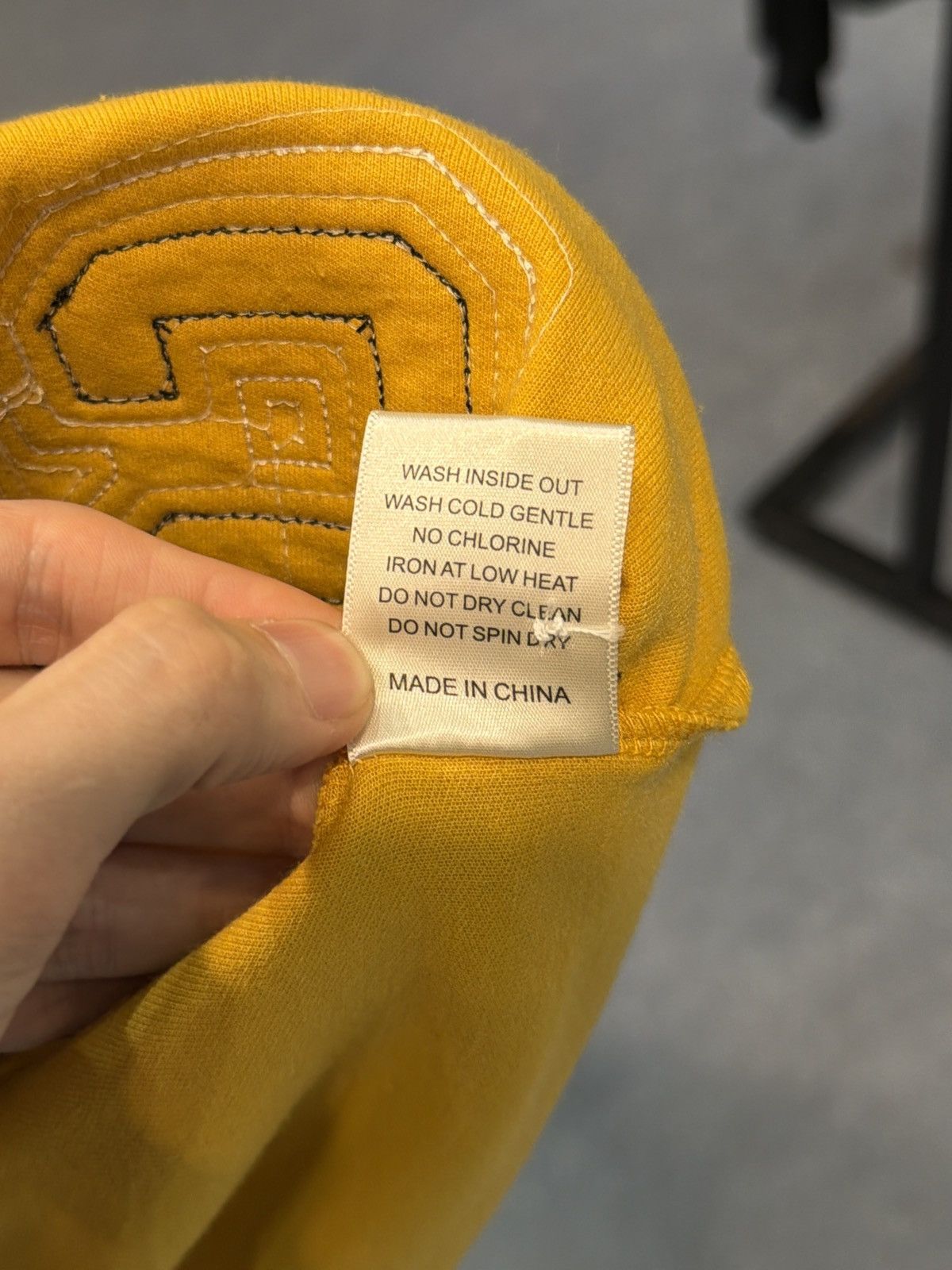Vale Vale Forever Valley Dreams Rugby Long-Sleeve Tee Yellow XL Size US XL / EU 56 / 4 - 12 Thumbnail