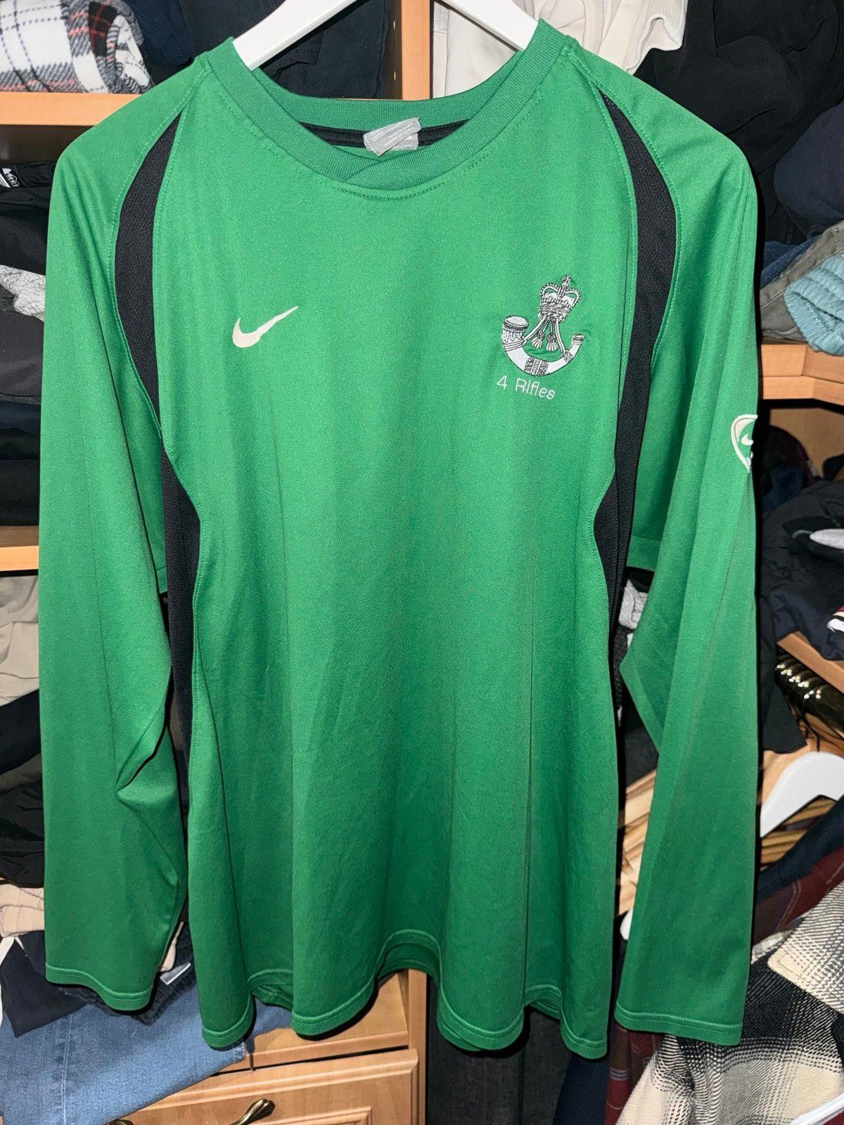 Nike Y2K Nike Fit FC Soccer Jersey Kit 4 Rifles Rare Sz XL ACG Size US XL / EU 56 / 4 - 2 Thumbnail