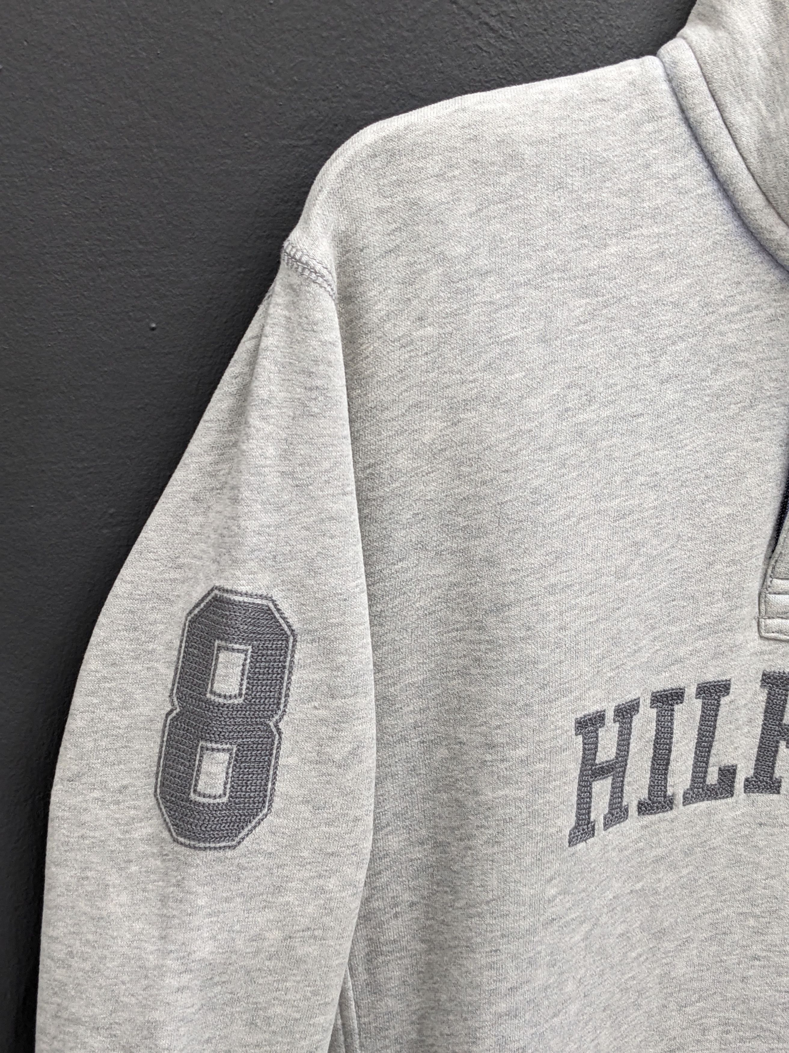 Tommy Hilfiger VINTAGE TOMMY HILFIGER HALF ZIPPER SWEATSHIRT Size US L / EU 52-54 / 3 - 7 Thumbnail