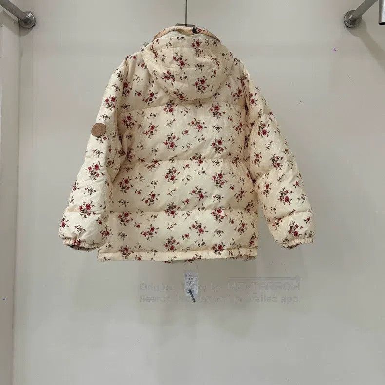 Louis Vuitton Louis Vuitton Flower full print down jacket Size XS / US 0-2 / IT 36-38 - 2 Thumbnail