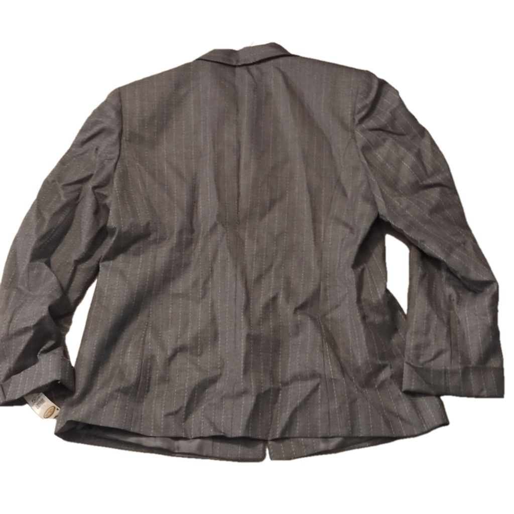 Talbots Talbot's wool gray pinstripe blazer size 14 Size XL / US 12-14 / IT 48-50 - 5 Thumbnail