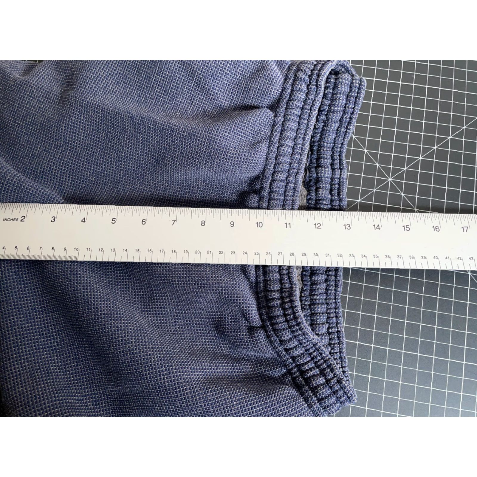 Russell Athletic VINTAGE Russell Athletic Sweatpants Adult Medium Blue Fleece USA Made Athleisure Mens Size US 31 - 7 Thumbnail