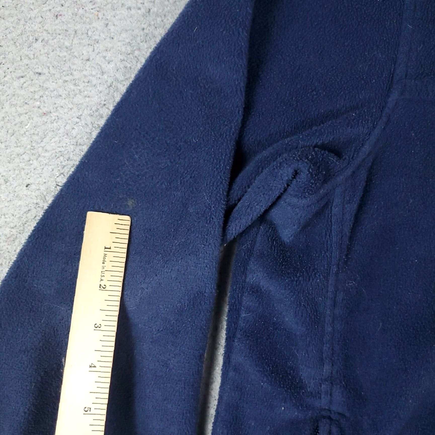 Vintage Columbia Sweater Mens M Blue Full Zip Up Fleece Pockets Logo Outdoor Classic Modern Holiday Full Zip Mens Blue Sweater Size US M / EU 48-50 / 2 - 5 Thumbnail