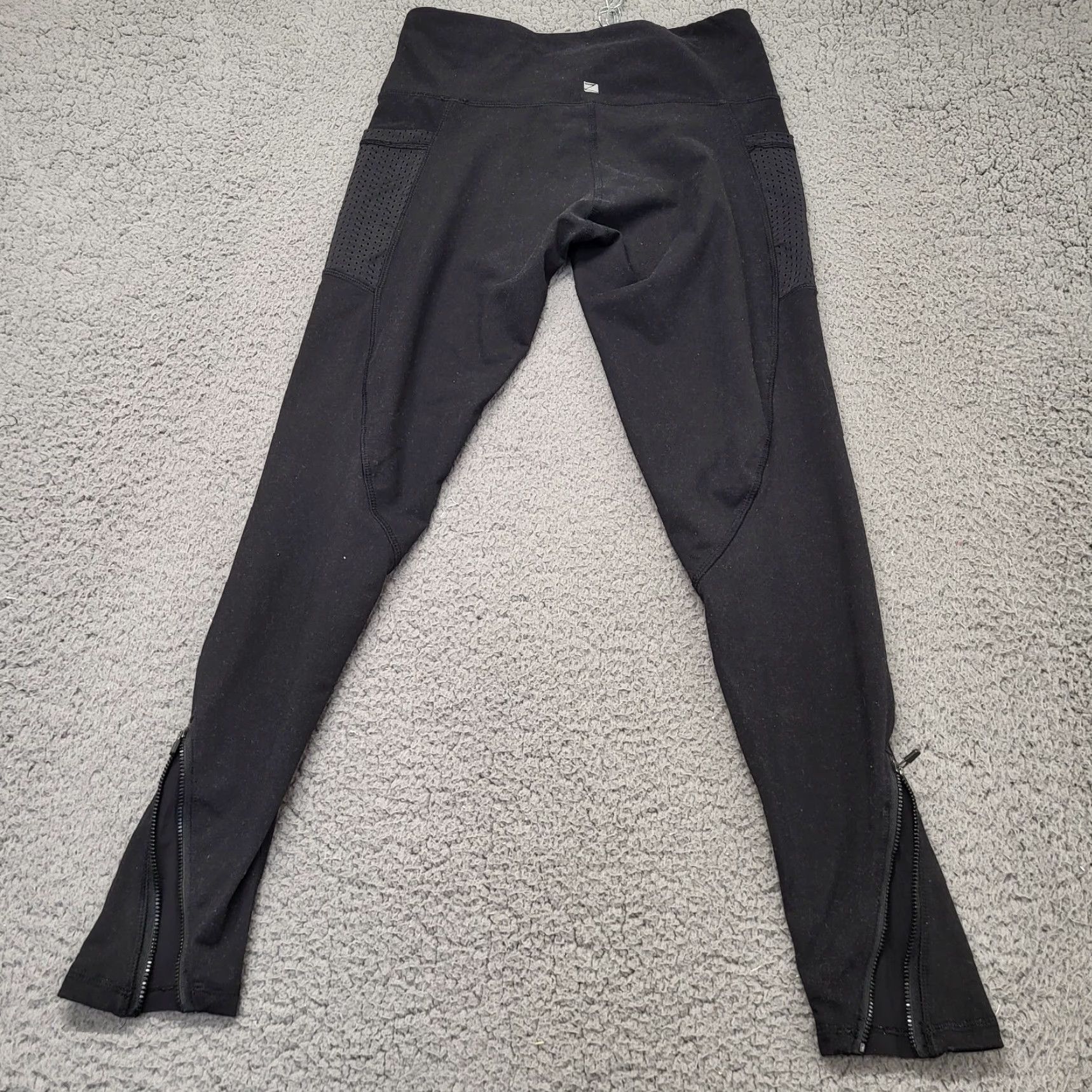 Vintage Z By Zella Joggers Womens Small Velour Sweatpants Black EUC! Casual Pants Athletic Jogger 4-6 S Zip Pockets Elastic Waist Size 28" / US 6 / IT 42 - 4 Thumbnail