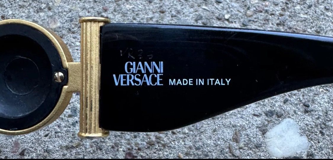 Versace Vintage💥Gianni Versace💥Sunglasses (MOD.618/B COL.852 Size ONE SIZE - 13 Thumbnail