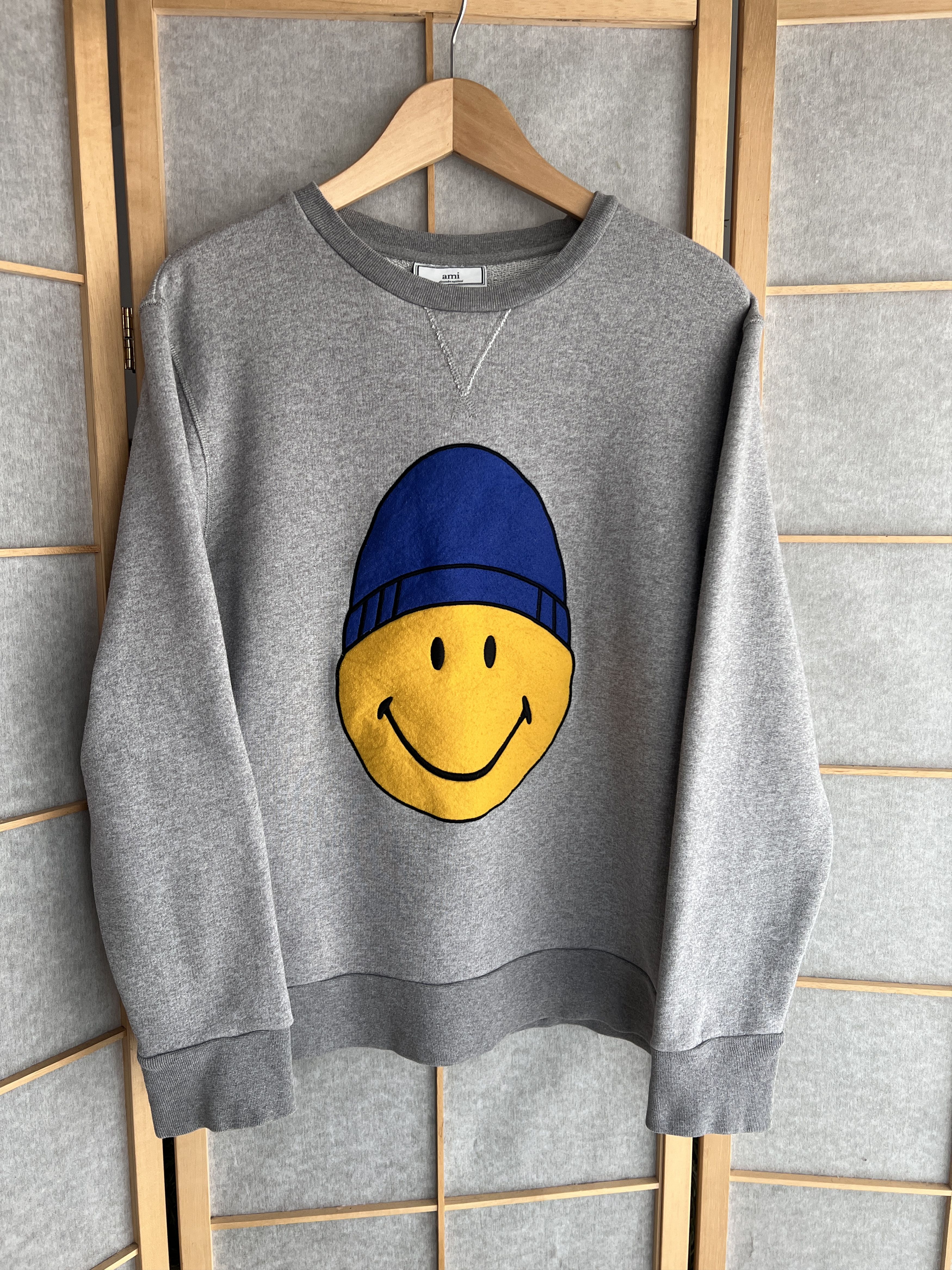 AMI Rare AMI x Smiley Happy sweatshirt graphic big face logotype Size US M / EU 48-50 / 2 - 1 Thumbnail