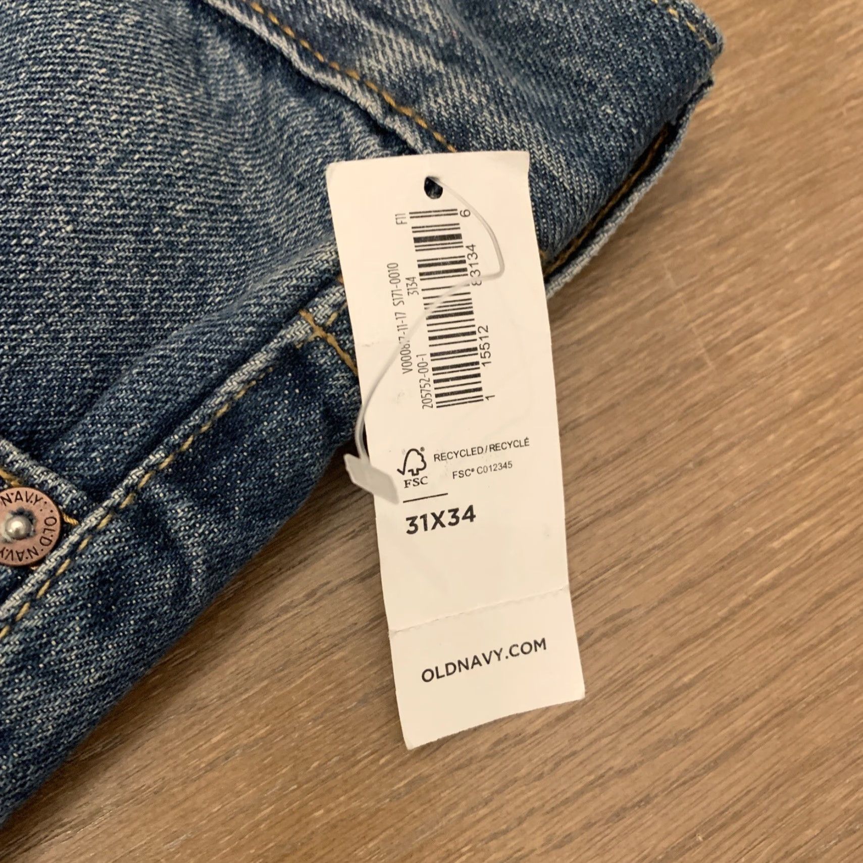 Old Navy Old Navy Jeans Mens 31X34 Slim Fit Light Wash Blue Denim 5-Pocket Size US 31 - 2 Thumbnail