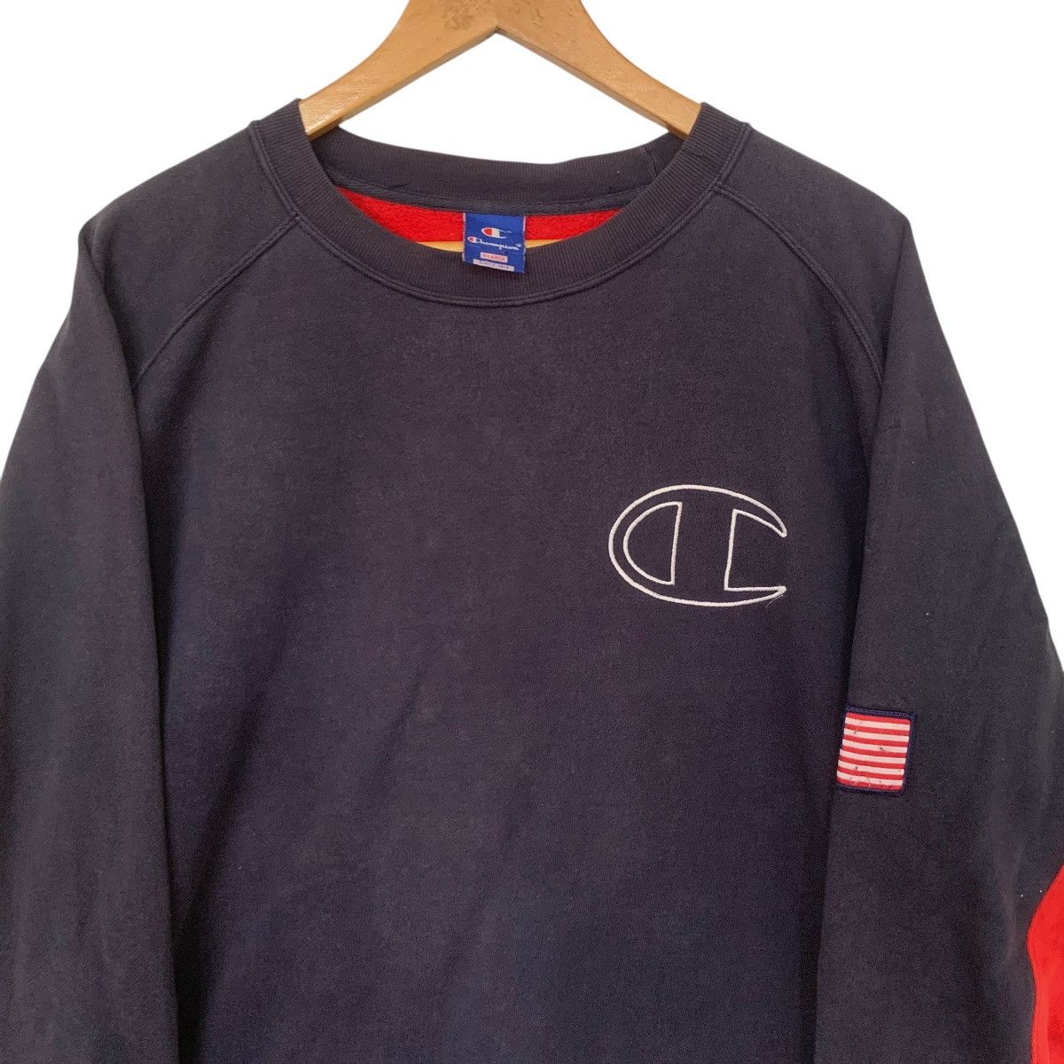 Champion × Vintage Rare Big Logo Champion Sweatshirt XL size Size US XL / EU 56 / 4 - 3 Thumbnail