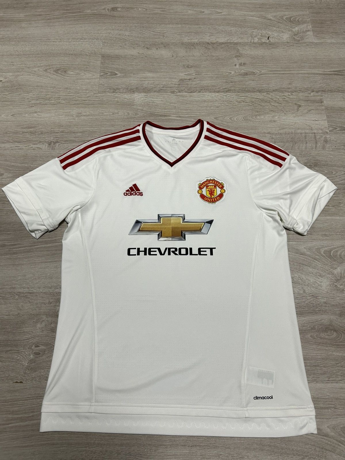 Adidas Adidas Soccer Jersey Manchester United 2015 away size L Size US L / EU 52-54 / 3 - 1 Thumbnail
