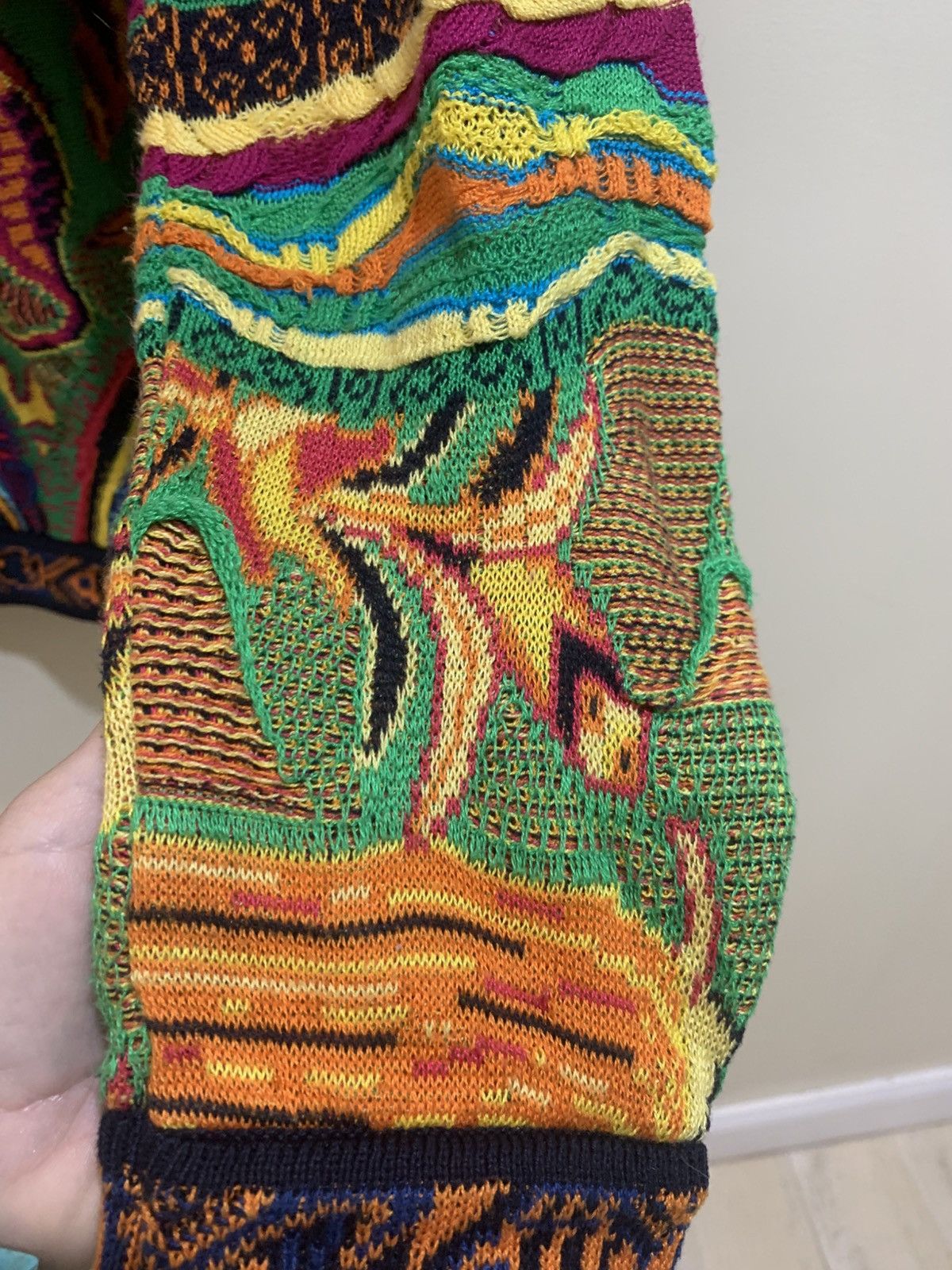 Coogi Tropical Fish Birds Flowers Coogi Sweater Large Size US L / EU 52-54 / 3 - 10 Thumbnail