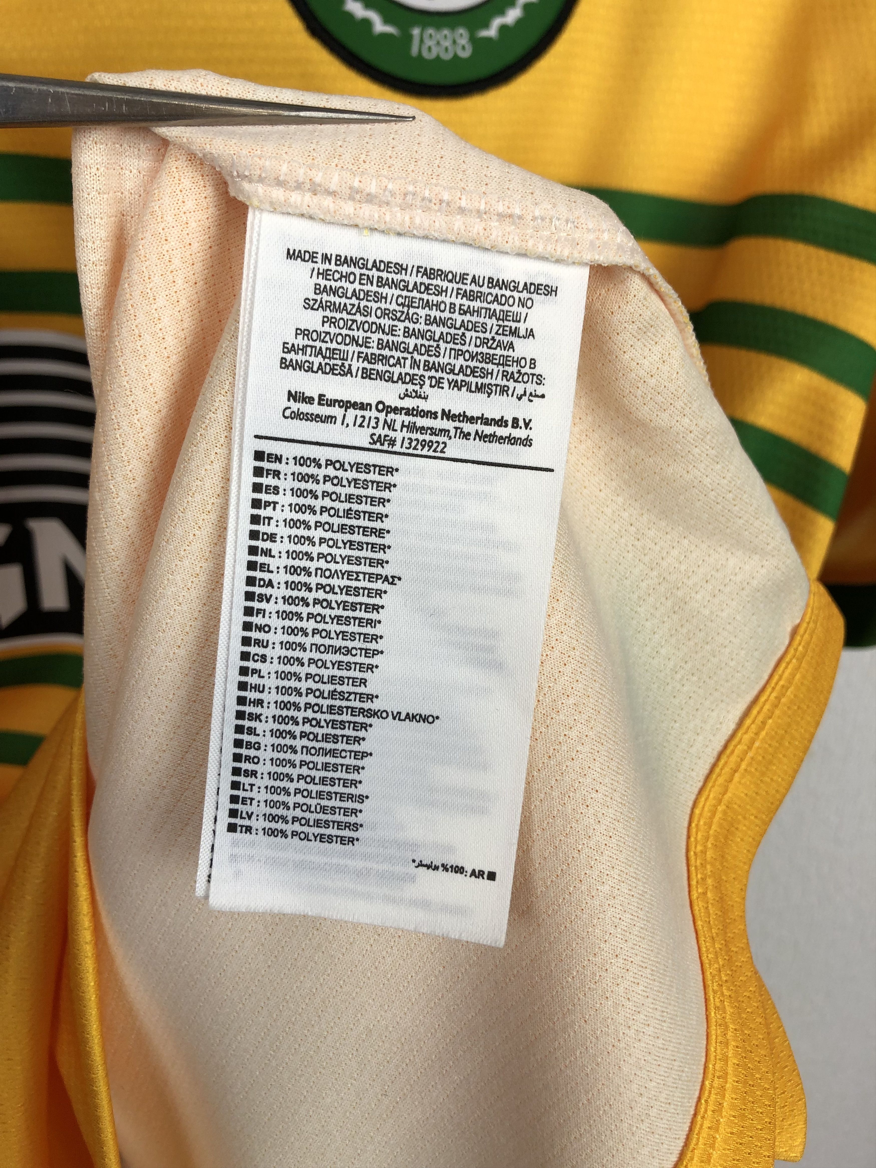 Nike Celtic football shirt 2013 Soccer Nike Jersey Trikot New Size US L / EU 52-54 / 3 - 8 Thumbnail