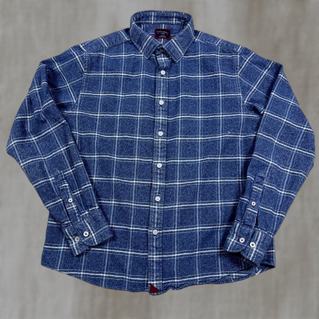 UNTUCKit UNTUCKit Denim Shirt Men L Blue Plaid Button Up Dress Casual Adult Shirt Size US L / EU 52-54 / 3 - 1 Thumbnail