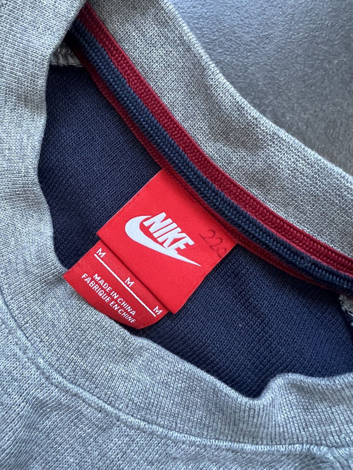 Nike × Vintage Nike Vintage USA 🇺🇸 Soccer Logo Sweatshirt Y2K Size US M / EU 48-50 / 2 - 2 Thumbnail