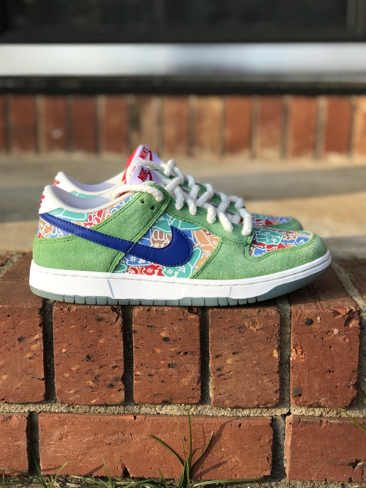 Nike Dunk Low Foam Finger Size 7M