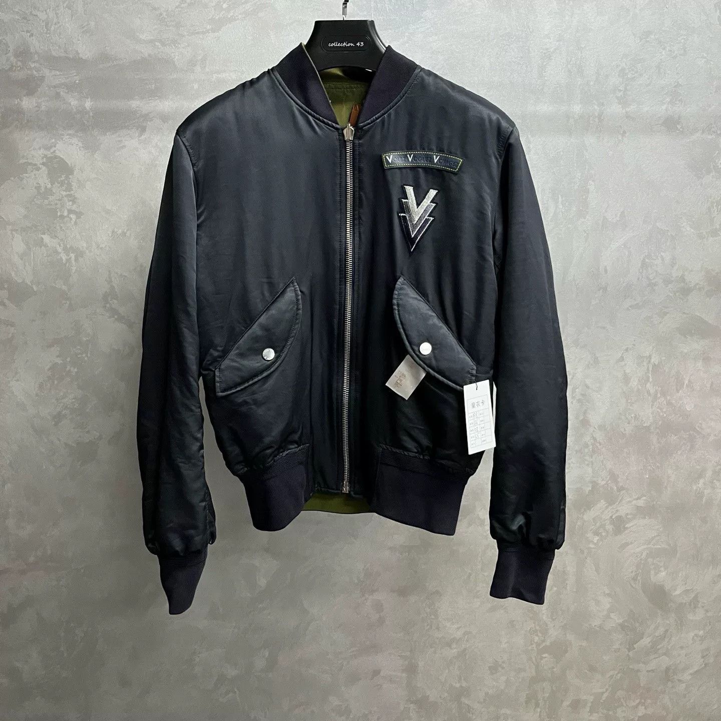 Louis Vuitton Louis Vuitton Reversible Bomber Jacket Size US M / EU 48-50 / 2 - 1 Thumbnail