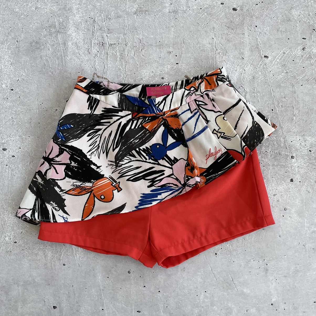 Playboy × Vintage Vintage archive play boy shorts logo print bunny y2k Size 26" / US 2 / IT 38 - 1 Thumbnail