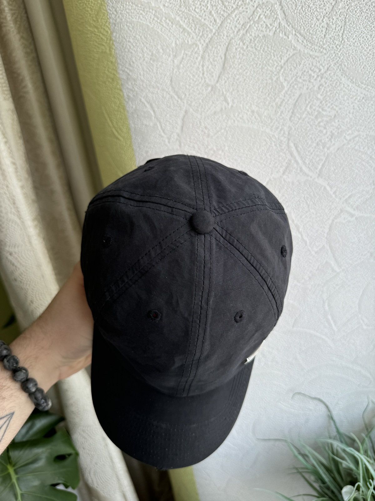 Nike Vintage Y2K Nike Metal Swoosh Washed Black Cap Size ONE SIZE - 10 Thumbnail