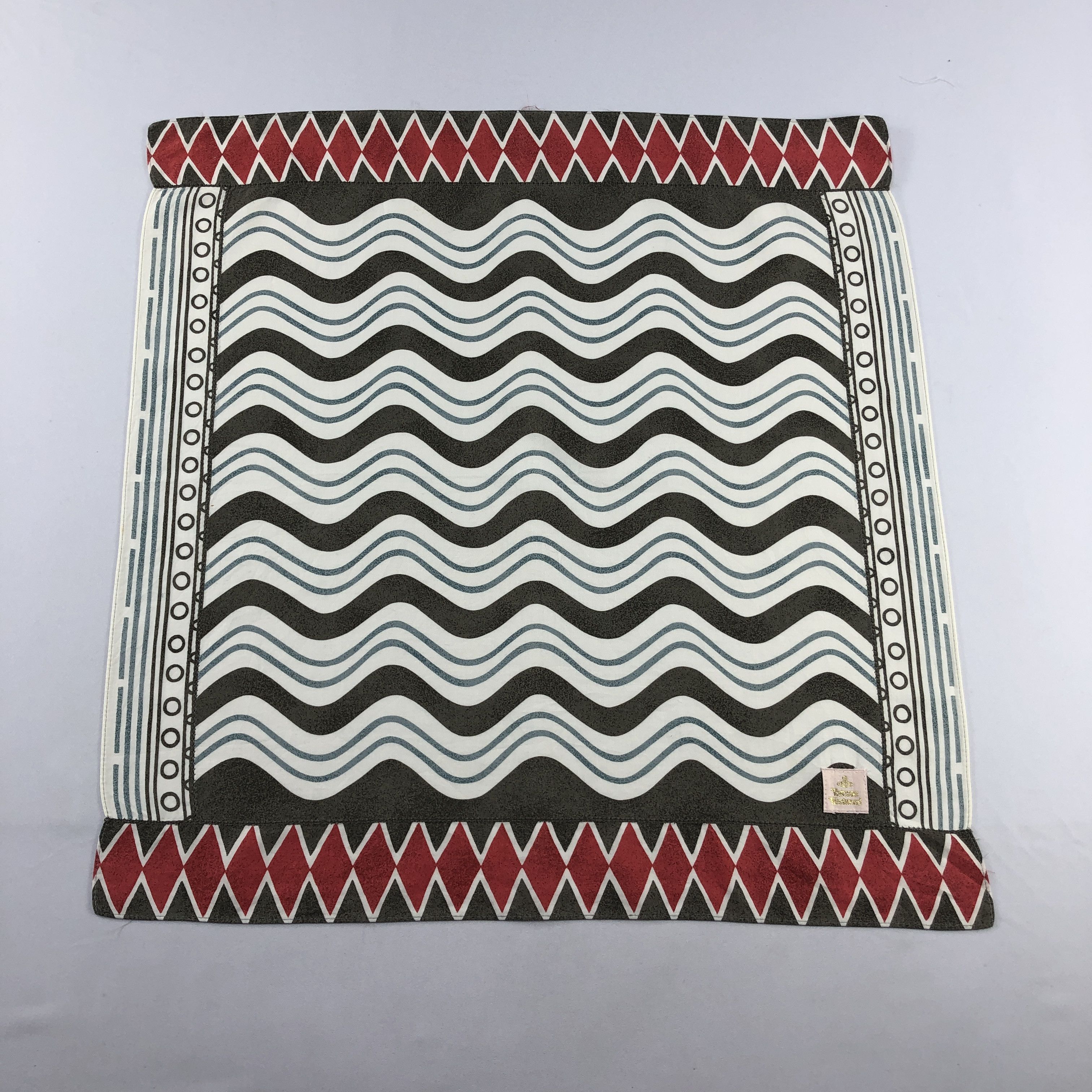 Vintage Vivienne Westwood Handkerchief Neckerchief Bandana H3084 Size ONE SIZE - 1 Thumbnail