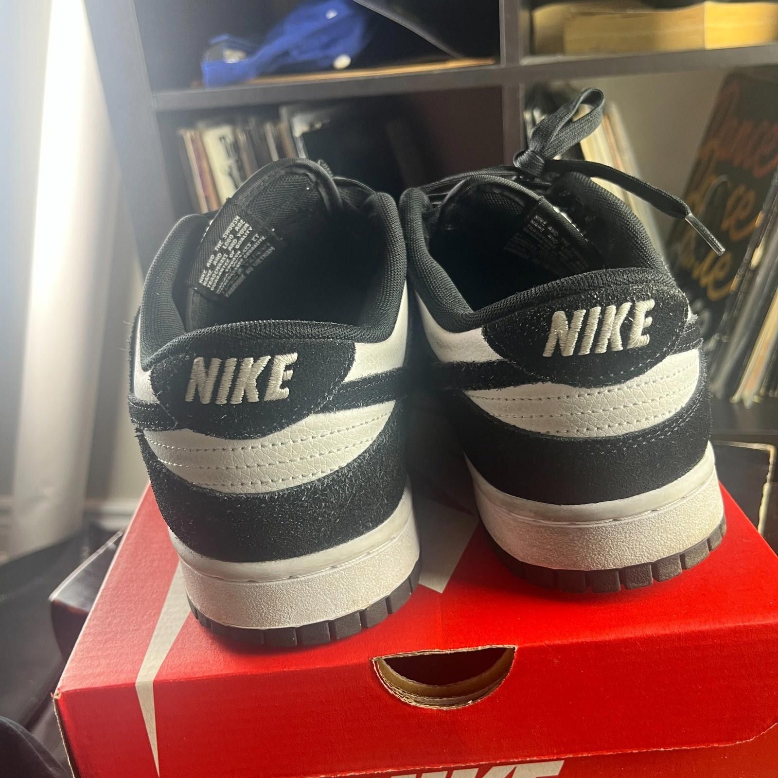 Nike Nike Panda Black White Dunk Low Retro SE 11.5 Size US 11.5 / EU 44-45 - 5 Thumbnail
