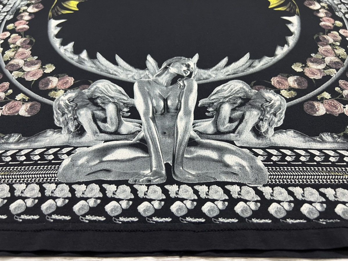 Givenchy Givenchy - S/S 14’ - Shark and Mermaid T-Shirt Size US XXS / EU 40 - 12 Thumbnail