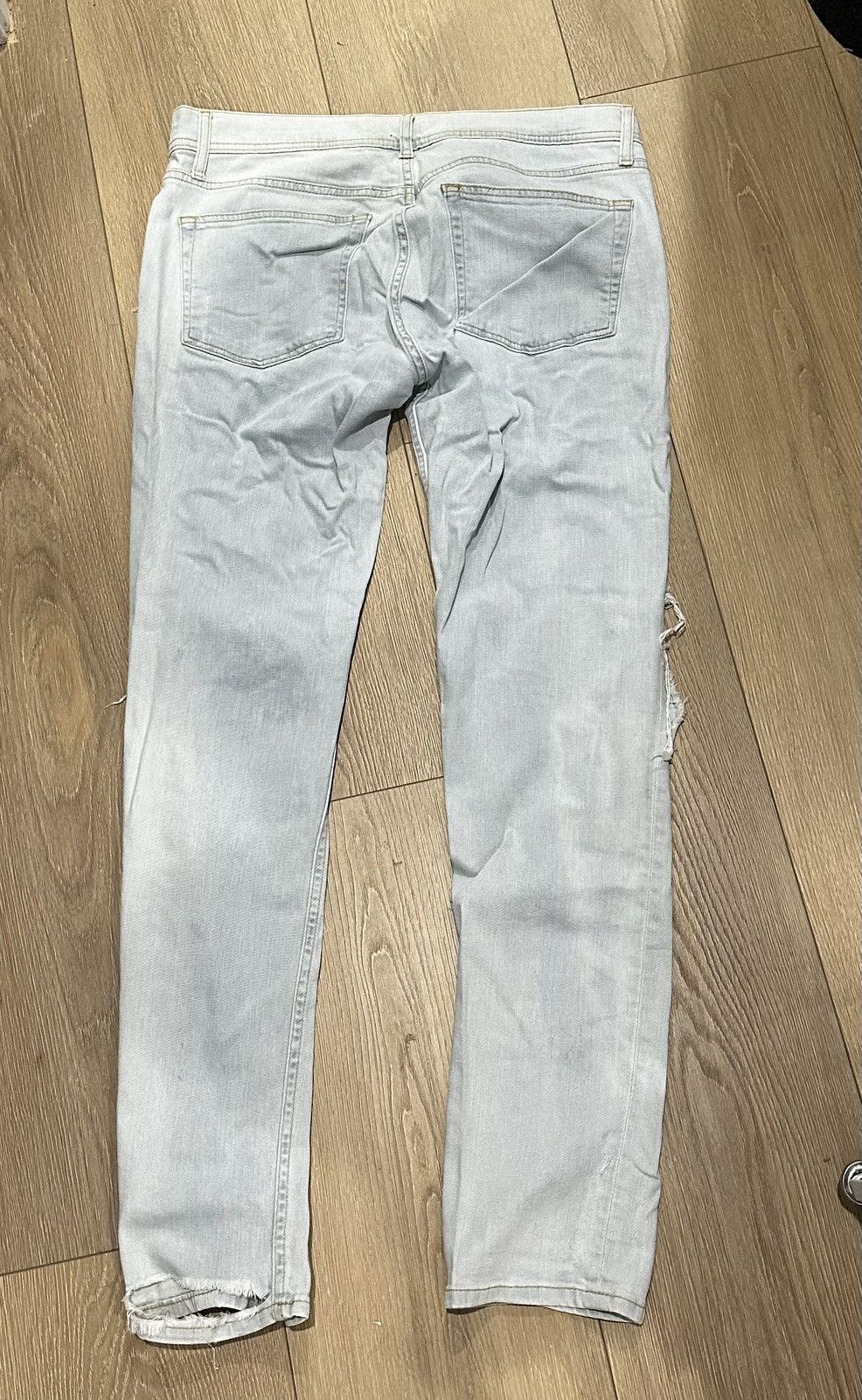 Bdg Light Washed Ripped Jeans BDG sz 32x32 Size US 32 / EU 48 - 2 Thumbnail