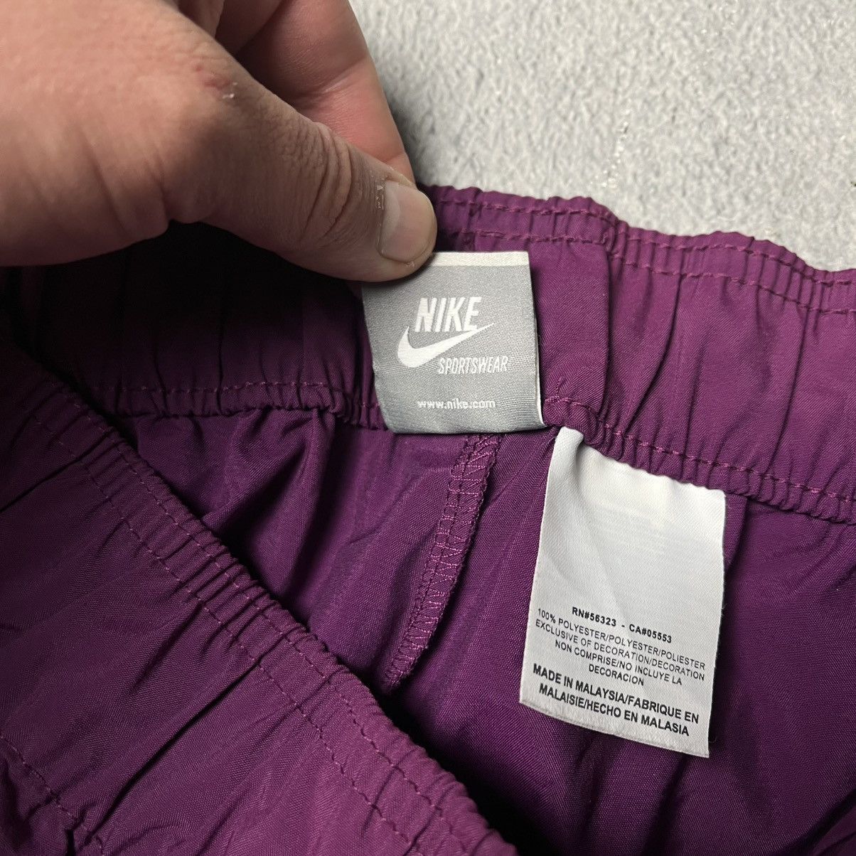 Nike Vintage Nike Old School 00`s y2k Nylon Sweatpants Size US 35 - 16 Thumbnail