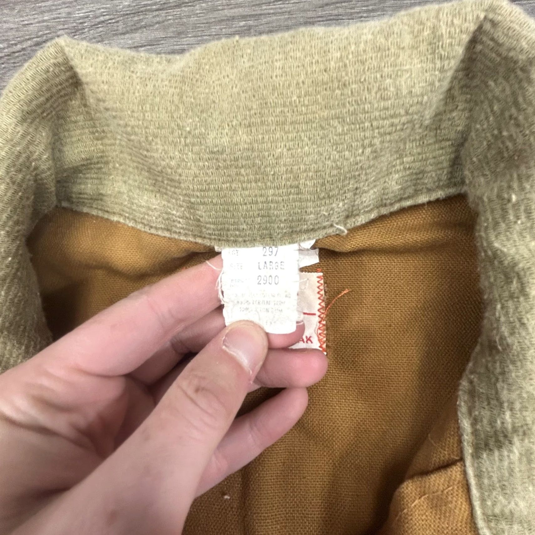 Vintage VINTAGE Saf-T-Bak Jacket Mens Large Hunting Blaze Orange Canvas Cotton Mid-Length Olive Lining Pockets Back Game Pouch Size US L / EU 52-54 / 3 - 7 Thumbnail
