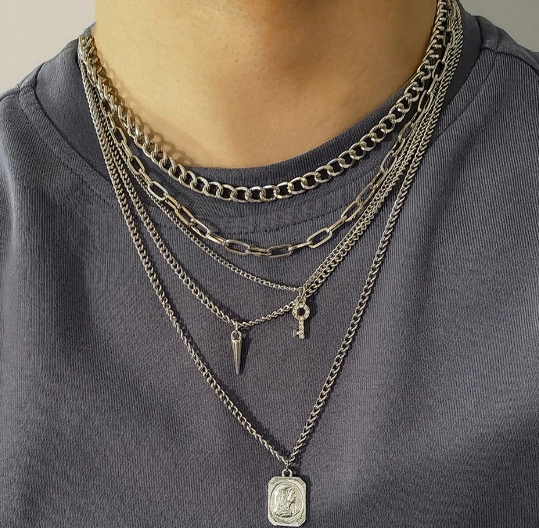 Jewelry Multi layer necklace set pendant spike key Size ONE SIZE - 1 Thumbnail