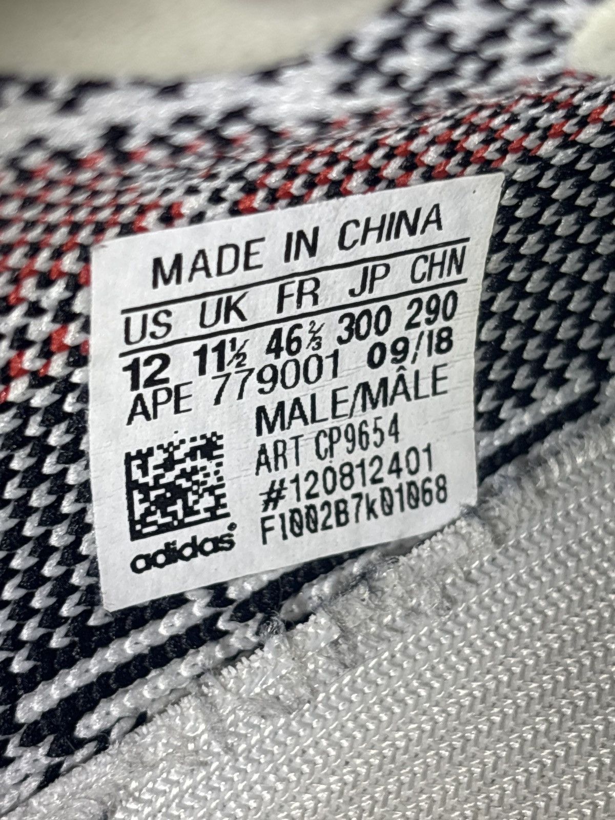 Adidas ADIDAS YEEZY 350 v2 Zebra Size US 12 / EU 45 - 3 Thumbnail